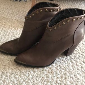 B Markowsky Leather Boots
